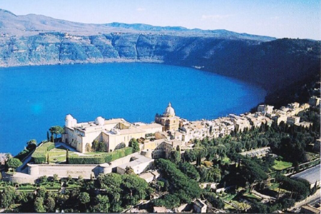 castel-gandolfo-dibuka-untuk-umum