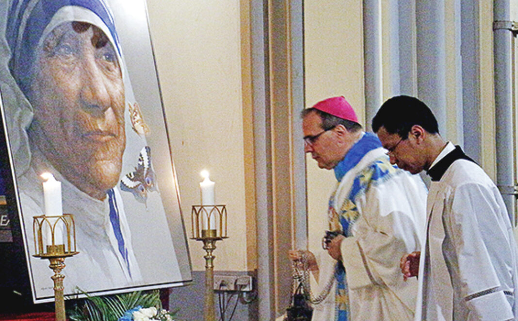 kasih-ibu-teresa-oktober-2016-majalah-hidup