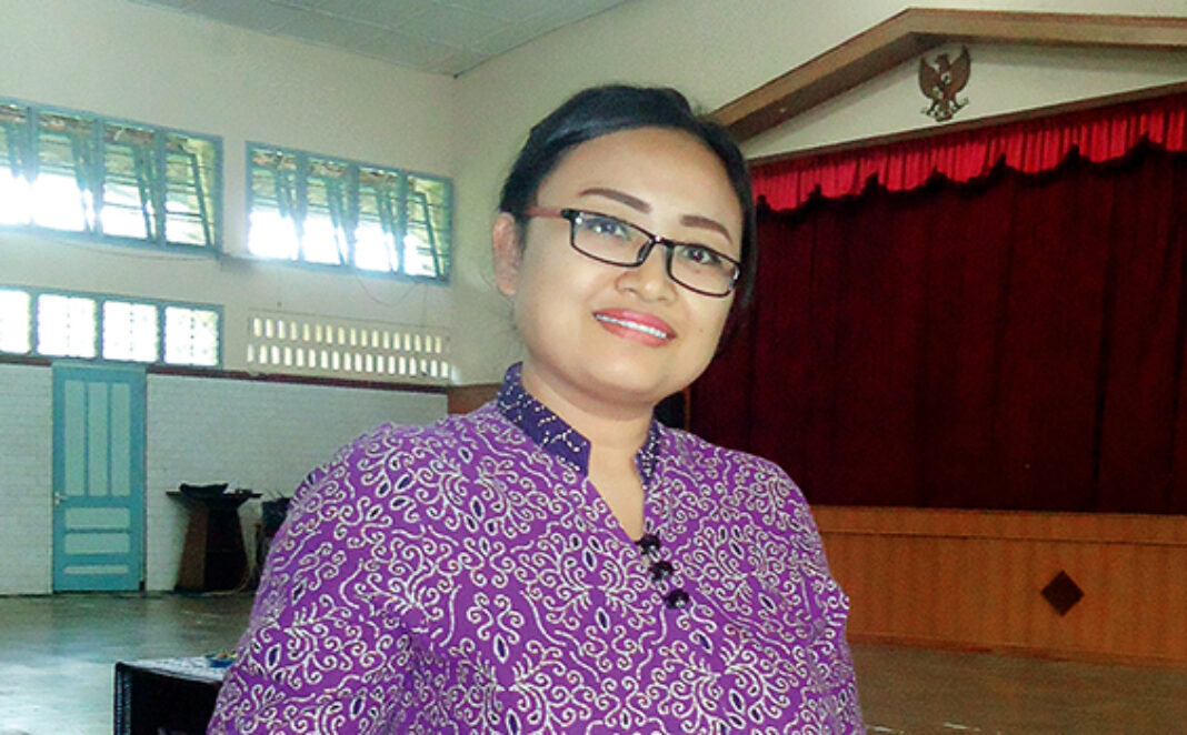 th-oky-andriani-november-2016-majalah-hidup