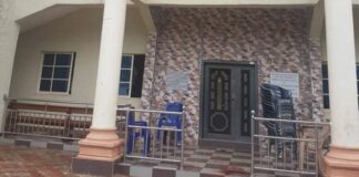 Gereja Diserang, 11 Orang Tewas