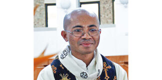 Pastor Gabriel Hela Koten OCSO : Trappist “Suku Nabi”