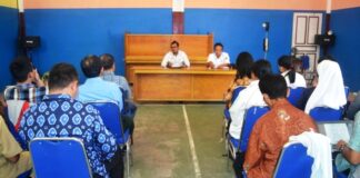 Sosialisasi Kurikulum 2013 Guru-guru Agama Katolik di Sambas, Kalbar