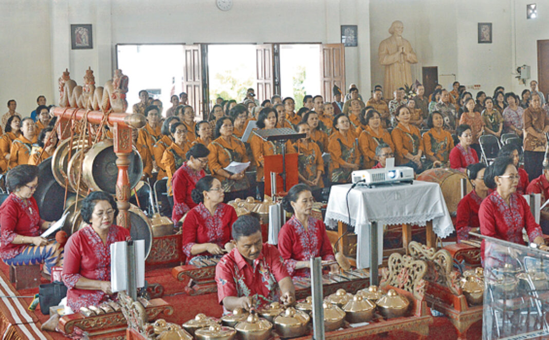 jendela komunitas sukra kasih misa lansia agustus 2015 hidup katolik