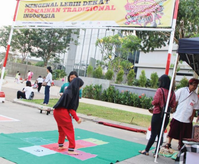 Festival Permainan Tradisional | HIDUPKATOLIK.com Apa Itu Festival Permainan Tradisional Festival Permainan Tradisional | HIDUPKATOLIK.com - Apa Itu Festival Permainan Tradisional