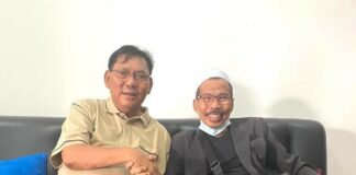 Menjelang Idul Fitri, Ketua DMI Panongan Kunjungi Kepala Paroki Citra Raya