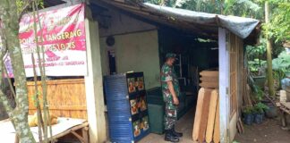 Gotong-Royong Membangun Rumah Layak Huni bagi Janda Veteran Perang