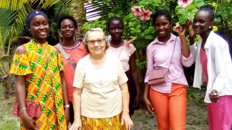 Suster Neloumta di Gabon: Coba Pahami Afrika seperti Paus Fransiskus