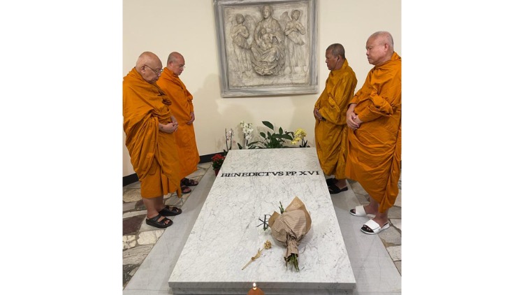 Umat Buddha Thailand Menegaskan Kembali Persahabatan dan Persaudaraan dengan Gereja Katolik