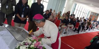 Peletakan Batu Pertama dan Peresmian Universitas Santo Borromeus