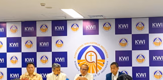 Konferensi Pers yang diadakan pada Rabu, 28 Agustus 2024 ini menghadirkan Juru Bicara Panitia Kunjungan Paus ke Indonesia, Pastor Steven Lalu; Ketua KWI, Mgr. Antonius Bunjamin Subianto, OSC; Uskup Agung Jakarta, Kardinal Ignatius Suharyo; dan Ketua Panitia Kunjungan Paus ke Indonesia, Ignasius Jonan. | HIDUP/Felicia Permata Hanggu