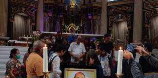 Penjabat Gubernur Kalbar, Harisson Melayat ke Persemayaman Uskup Emeritus Mgr. Hieronymus Herculanus Bumbun