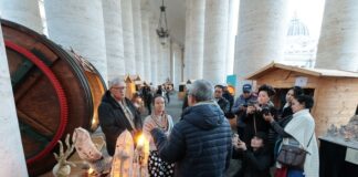 Untuk Pertama Kalinya, Indonesia Ambil Bagian dalam “The International Exhibition ‘100 Presepi in Vaticano’”, atau “100 Gua Natal di Vatikan”