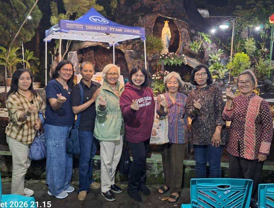Para Penyintas Cancer Mendapat Doa Khusus pada Misa Novena II di Taman Doa Maria Immaculata Cangkringan
