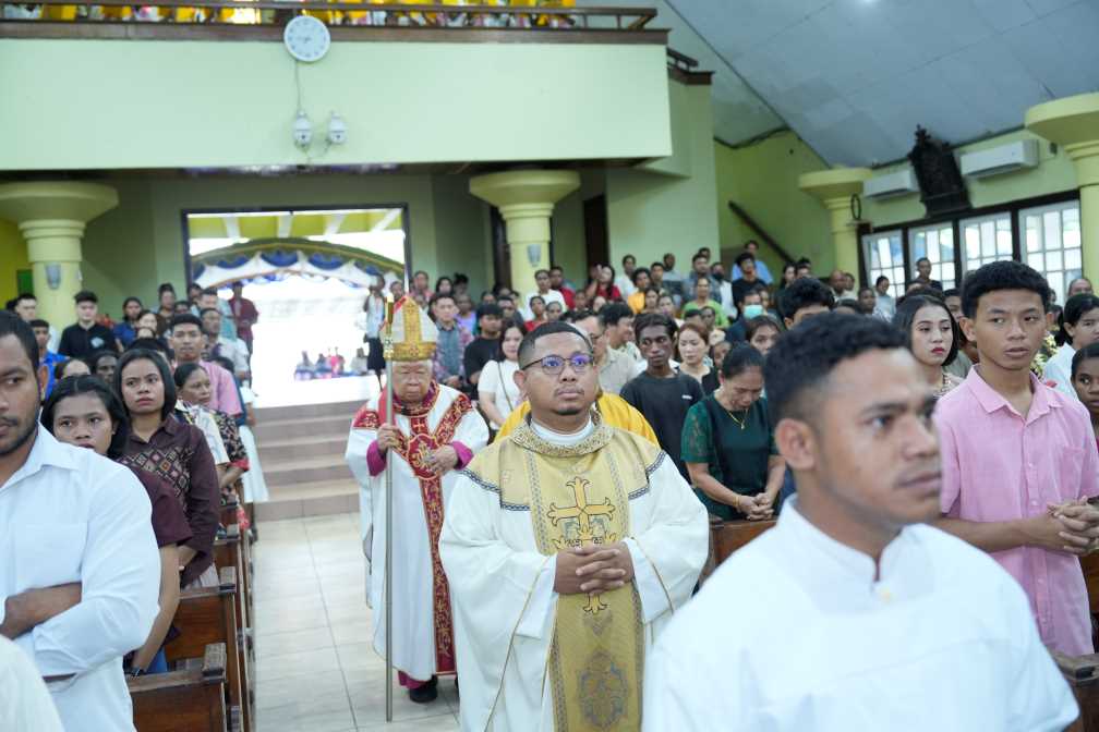 Uskup Mandagi Menyoroti Fenomena “Katolik KTP”