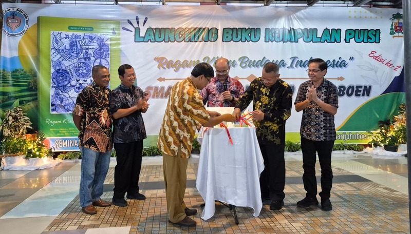 “Jangan Rabun Membaca dan Lumpuh Menulis”
