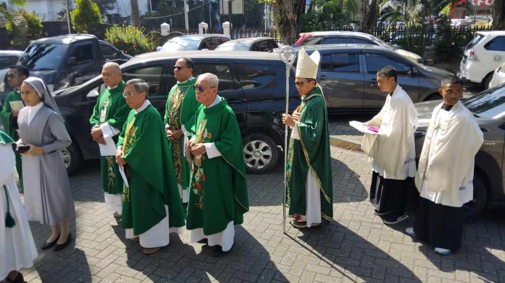 Pesan Uskup pada Perayaan Misa Hari Kakek Nenek dan Lansia Se-dunia 2026 se-Dekenat Banjarmasin: Jangan Kecewa dengan Hidup!”