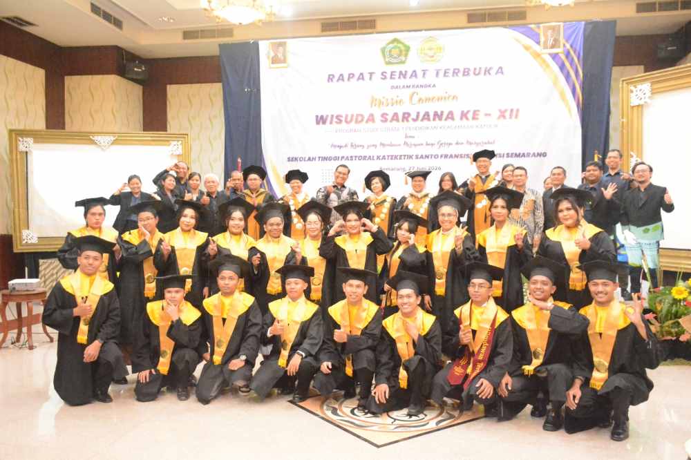wisuda1
