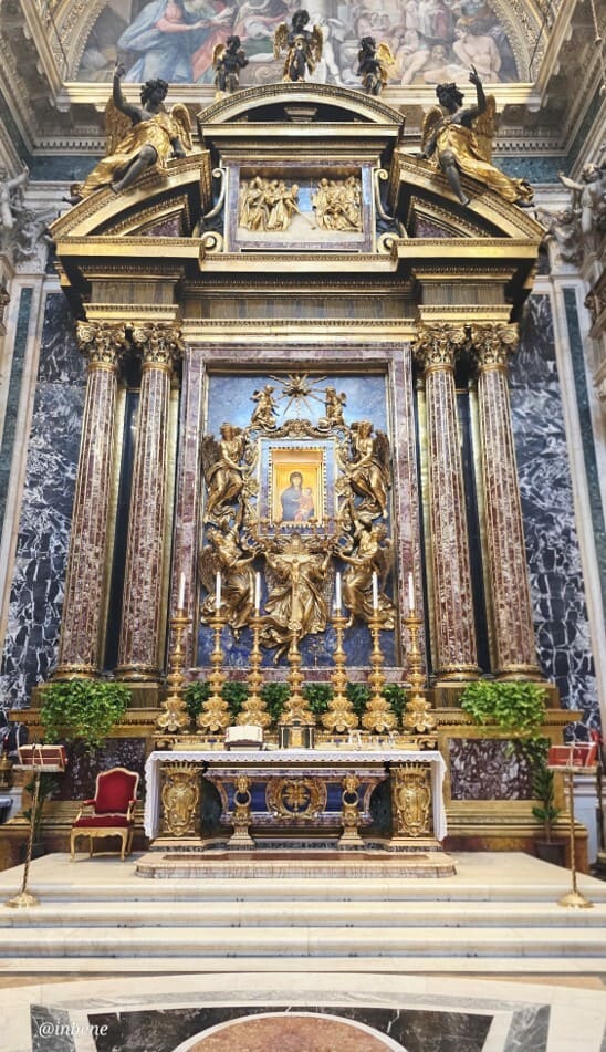 Altar Basilika