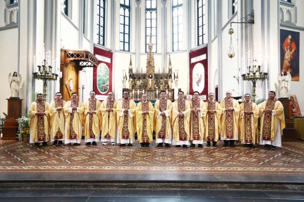Perayaan Sederhana Peringatan Tujuh Tahun Pengangkatan Mgr. Ignatius Suharyo Menjadi Kardinal